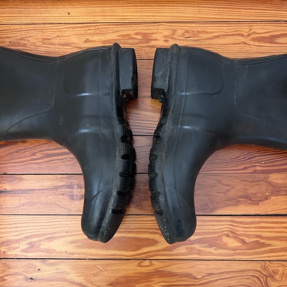 Hunter Tall Black Rain Boots - Picture 4 of 15